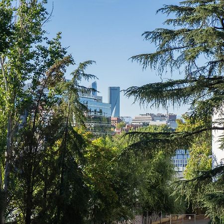 Encantador Estudio Chamartin Madrid Bagian luar foto
