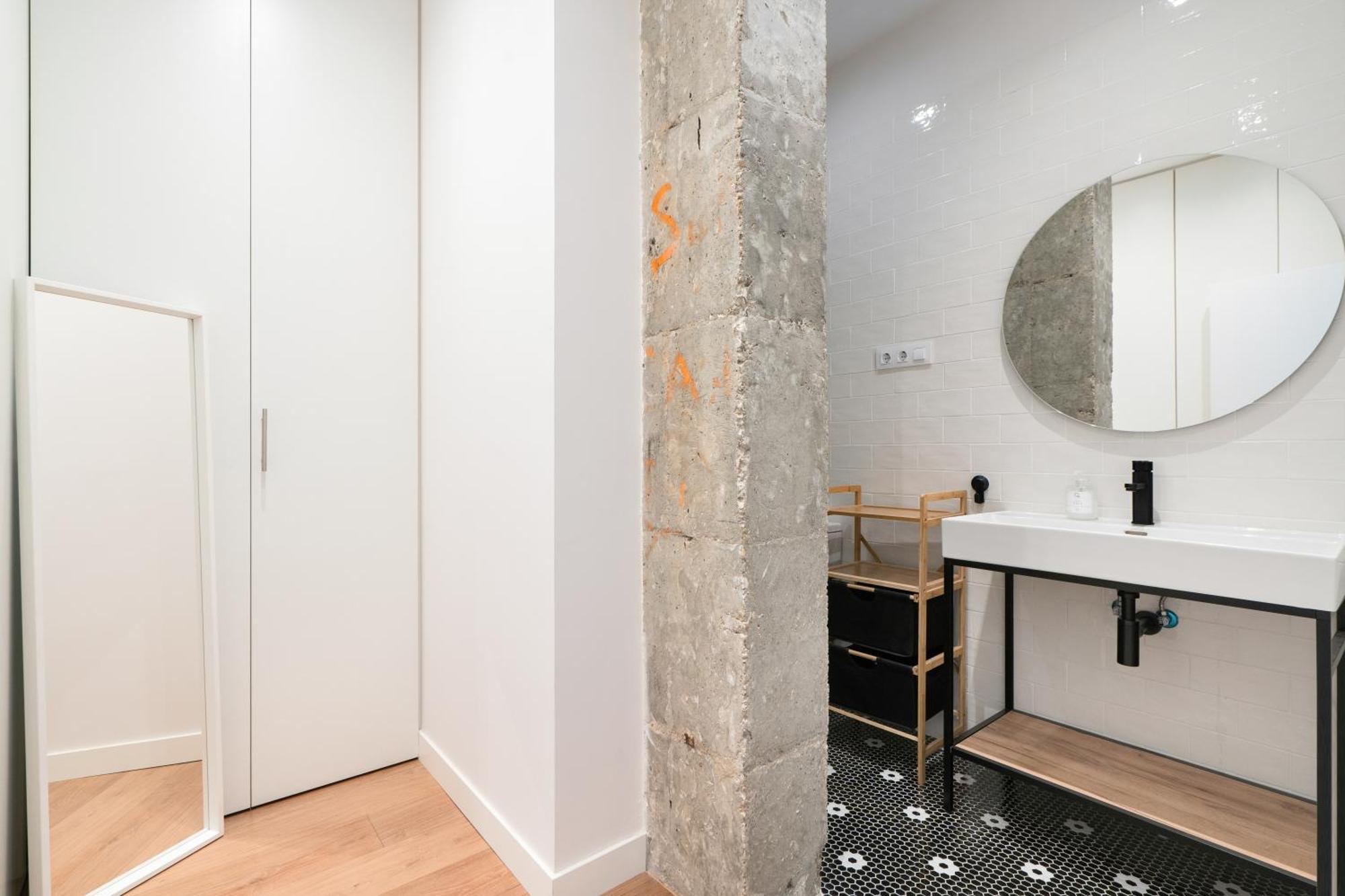 Encantador Estudio Chamartin Madrid Bagian luar foto